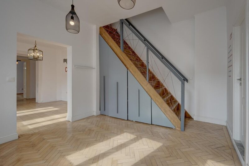 Cartierul Evreiesc, casa 3 camere pivnita si mansarda open space.